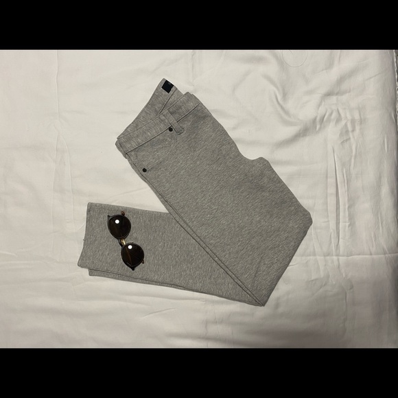 Jeans - Picture 5 of 16